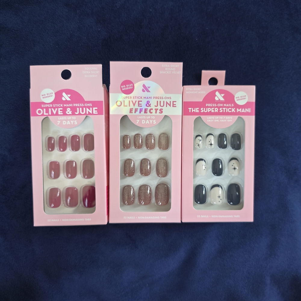 Olive And June Press-On Nails Set Of 3